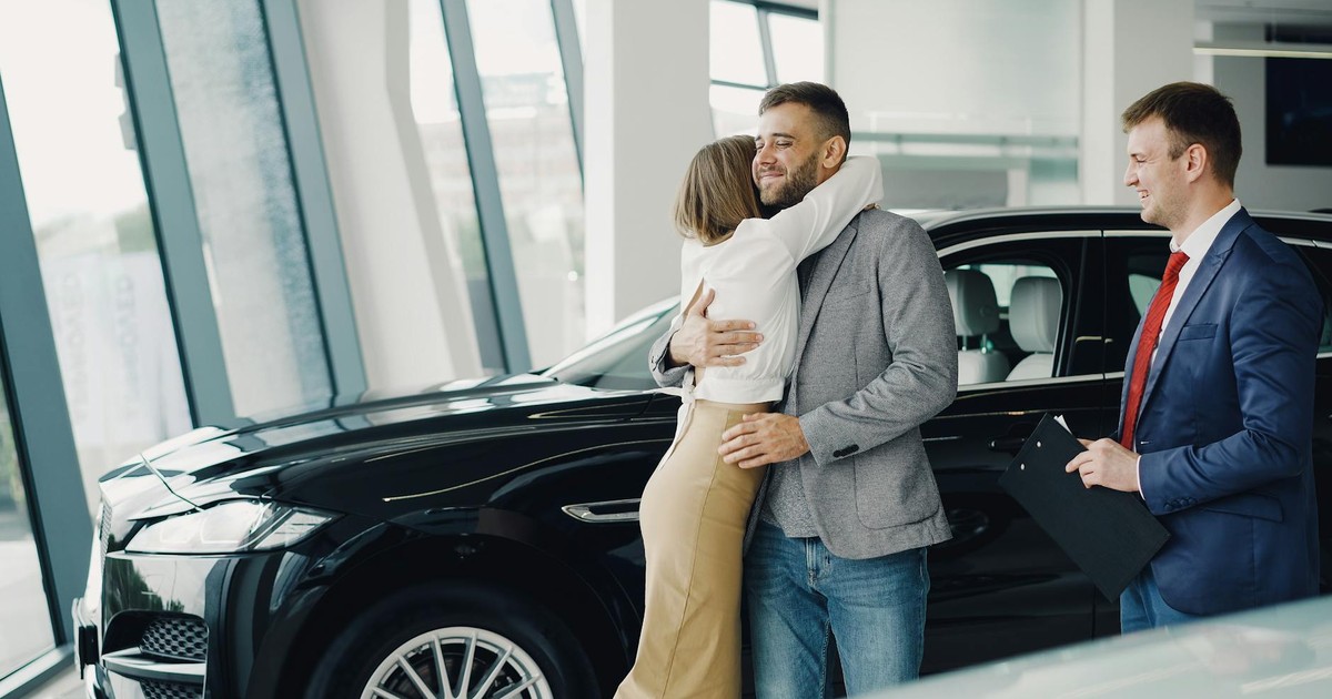 Sell Your Car in 2026: Expert Tactics for Top Dollar and Zero Hassle